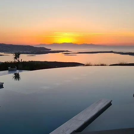 Villa The